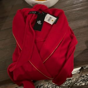 Ralph Lauren robe. Medium